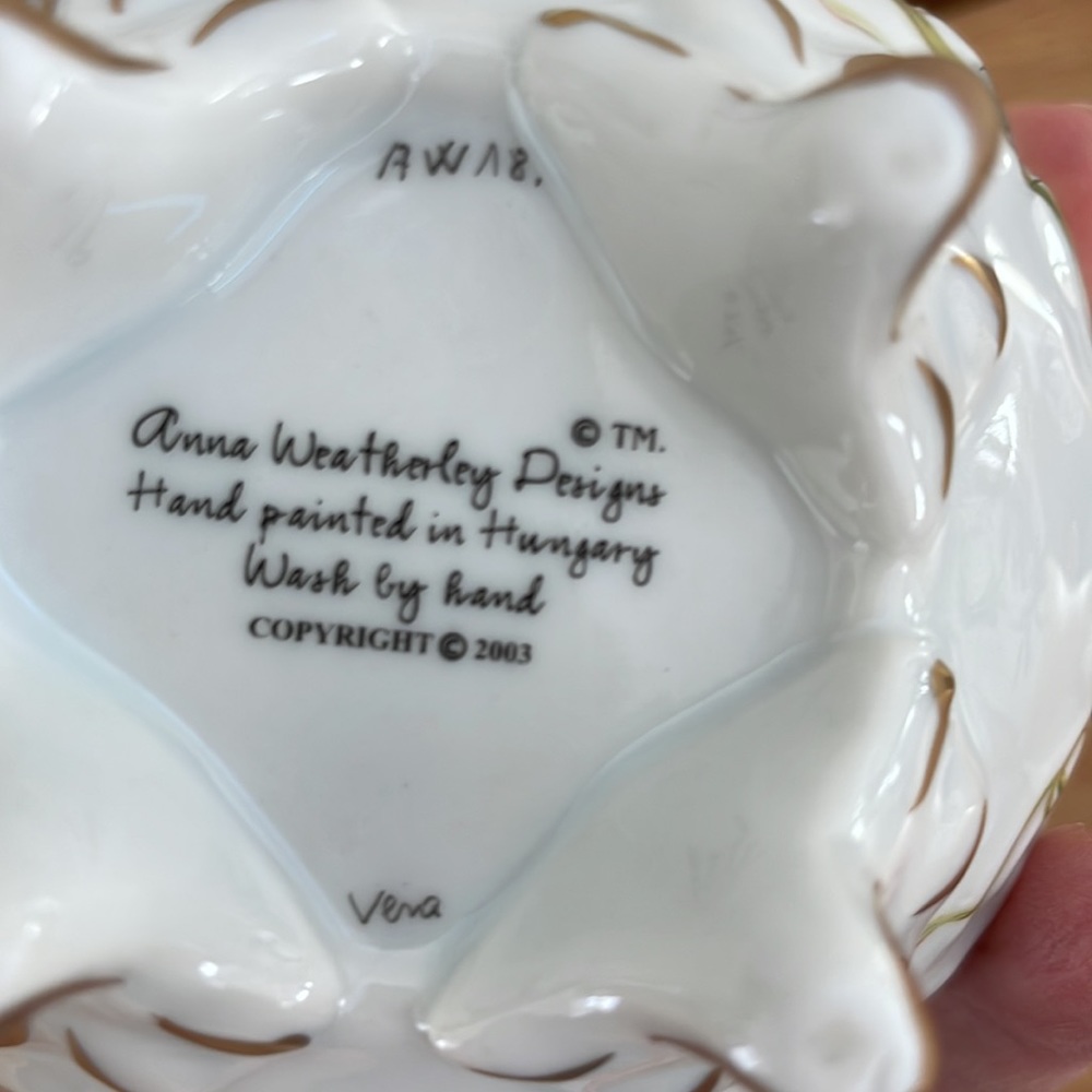 NWOT Anna Weatherley Rare Butterfly and Flower Handpainted 3 Piece Tea Set - Picture 17 of 17